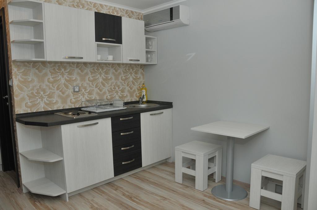 Čačak Silver House Hostel חדר תמונה