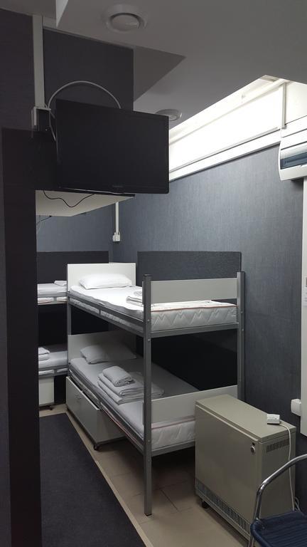 Čačak Silver House Hostel חדר תמונה