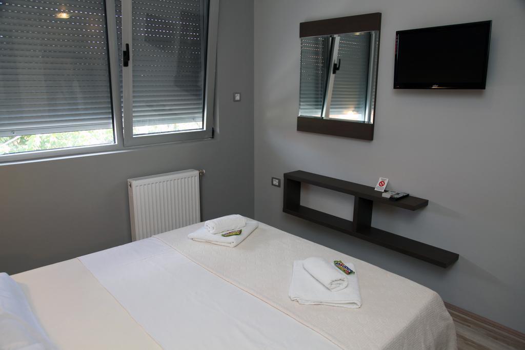 Čačak Silver House Hostel חדר תמונה